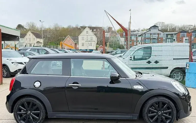 Used Mini Cooper S Hatch 192 HP (141 kW) 2017 Hatchback