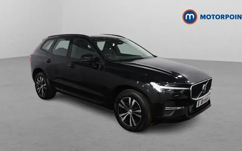 Used Volvo XC60 Core 250 HP (183 kW) 2023 SUV