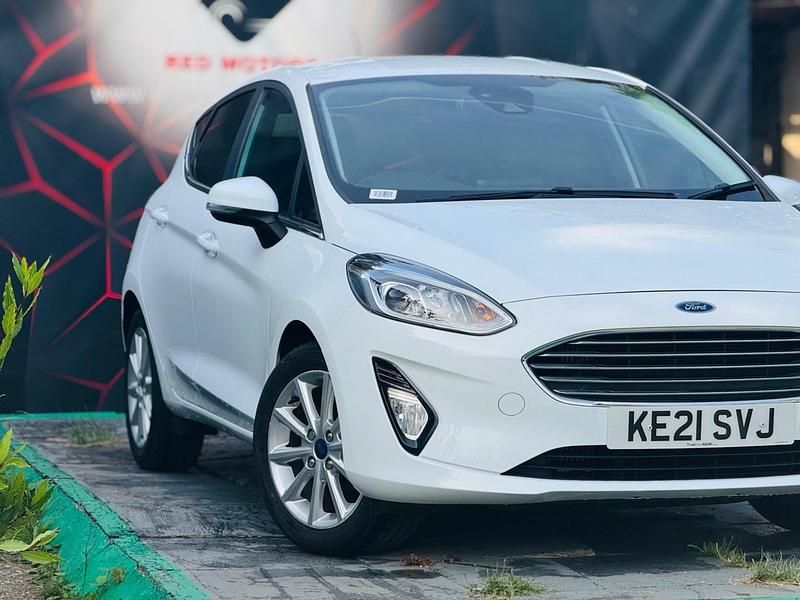 Used Ford Fiesta Titanium 2021 White Hatchback
