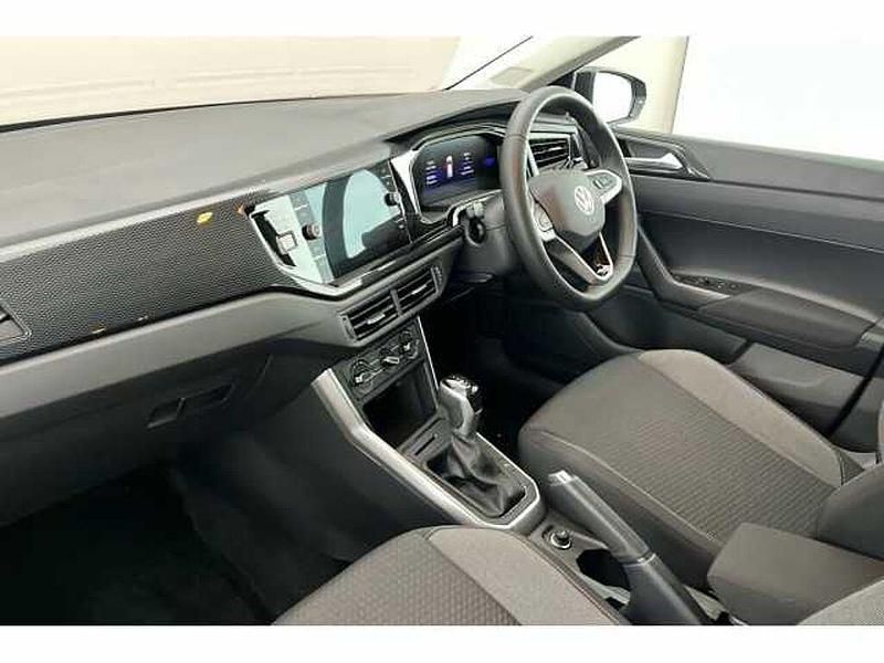 New VW Polo 95 HP (69 kW) 2025 Hatchback