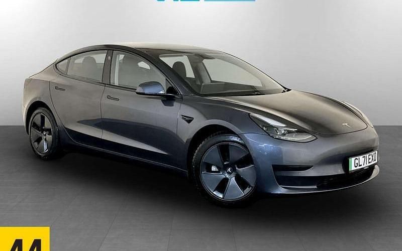 Grey Used 2021 Tesla Model 3 Standard Range Sedan | £16,295 (Fair price) - Image 1/2