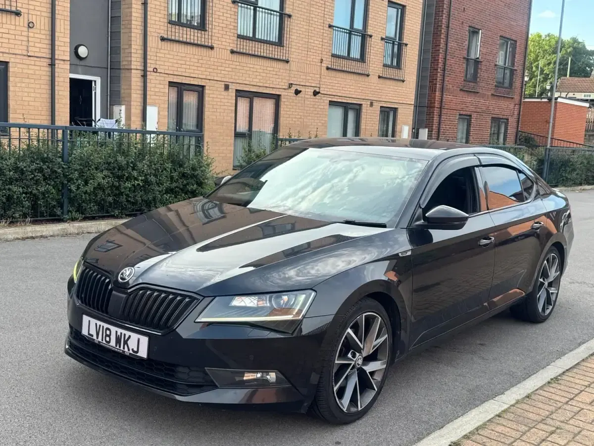 Used Skoda Superb SportLine 150 HP (110 kW) 2018 Black Hatchback