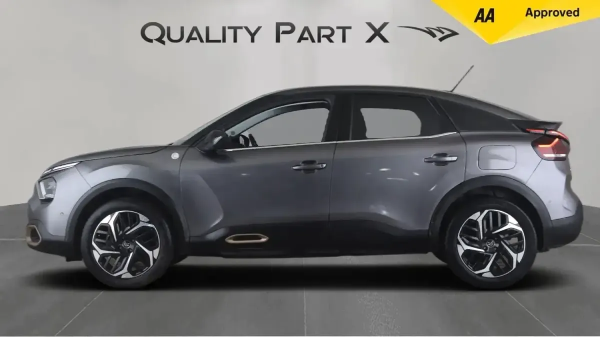 Usado Citroën C4 110 CV (80 kW) 2022 Gris Utilitario