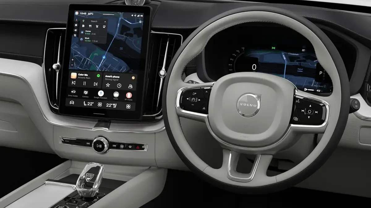 New Volvo XC60 Ultra 250 HP (183 kW) 2026 Onyx black SUV