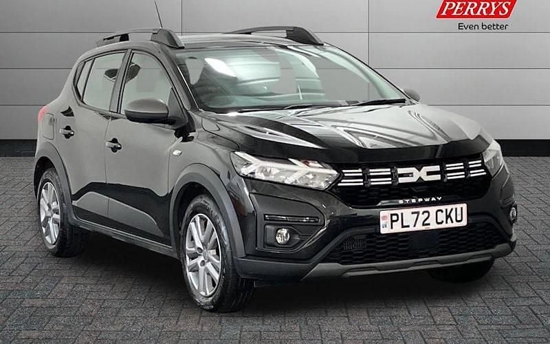 Used 2025 Dacia Sandero Expression Hatchback | £11,780 (Good price) - Image 1/4