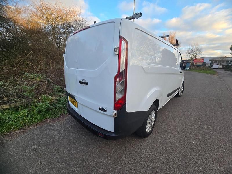 Usado Ford Transit Custom 100 HP (73 kW) 2016 Branco Van