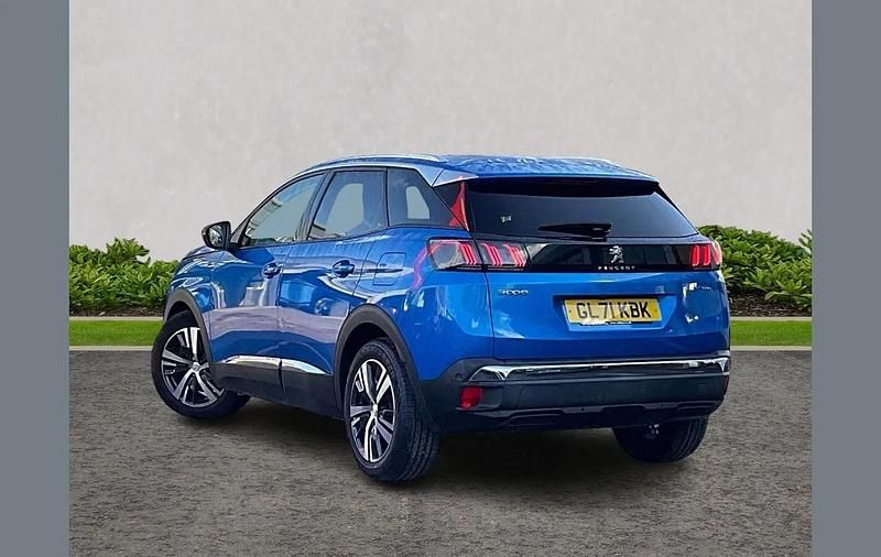 Used Peugeot 3008 Allure Premium 221 HP (162 kW) 2021 Blue SUV