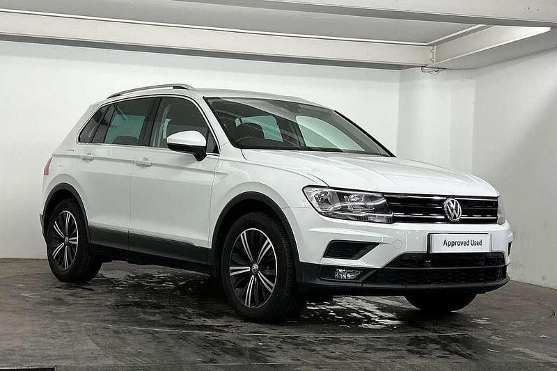 White Used 2017 VW Tiguan SE SUV | £13,295 (Fair price) - Image 1/4