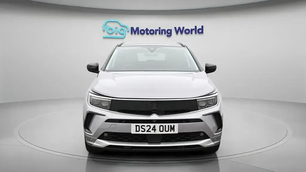 Used Vauxhall Grandland X Ultimate 130 HP (95 kW) 2024 Grey SUV