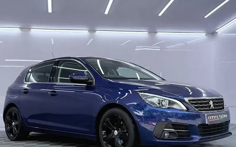 Used Peugeot 308 Allure 131 HP (96 kW) 2020 Hatchback