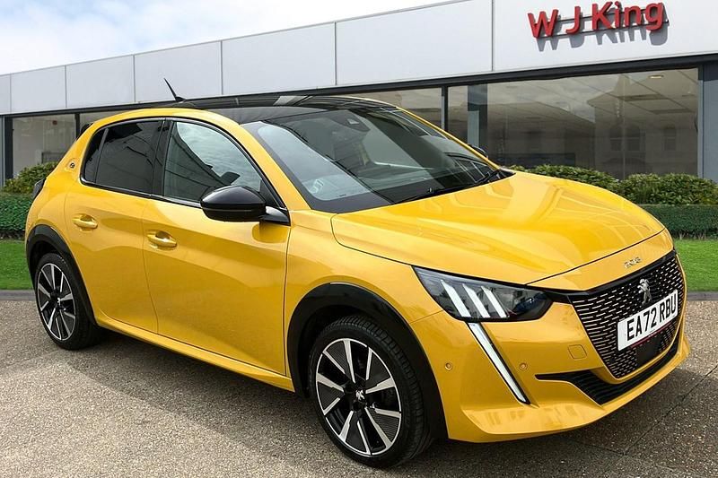 Used Peugeot e-208 GTi 100 kW (136 HP) 2022 Yellow Hatchback