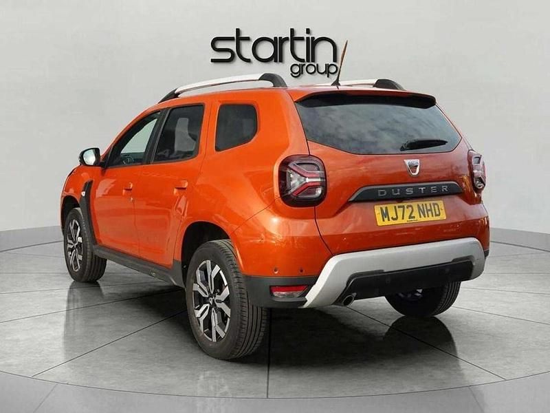 Used Dacia Duster Prestige 150 HP (110 kW) 2022 Orange SUV