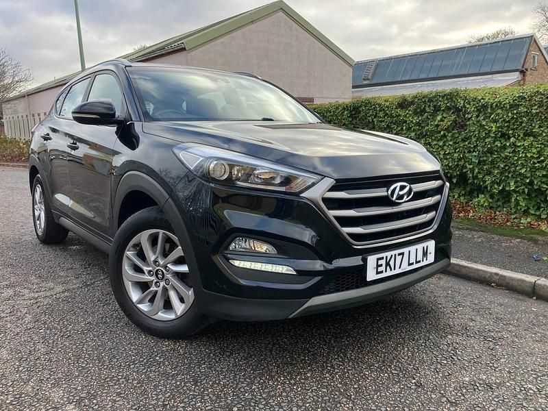 Black Used 2017 Hyundai Tucson SE SUV | £8,250 (Good price) - Image 1/4