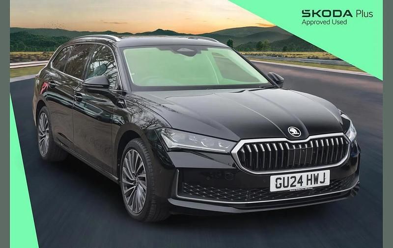 Used Skoda Superb LAURIN & KLEMENT 190 HP (139 kW) 2024 Midnight black metallic Estate