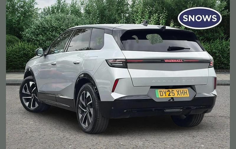 Used Vauxhall Grandland 156 kW (213 HP) 2025 Grey SUV