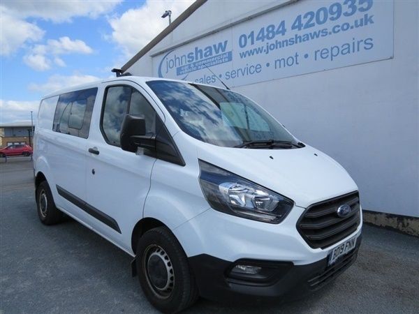 White Used 2019 Ford Transit Custom Van | £16,740 (Expensive) - Image 1/1