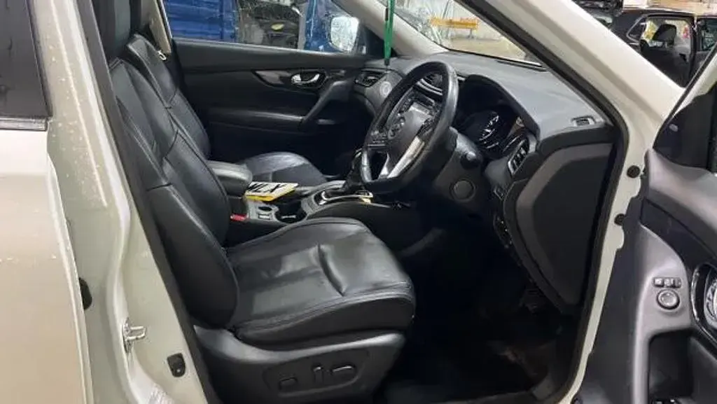 Used Nissan X-Trail S 159 HP (116 kW) 2019 White SUV