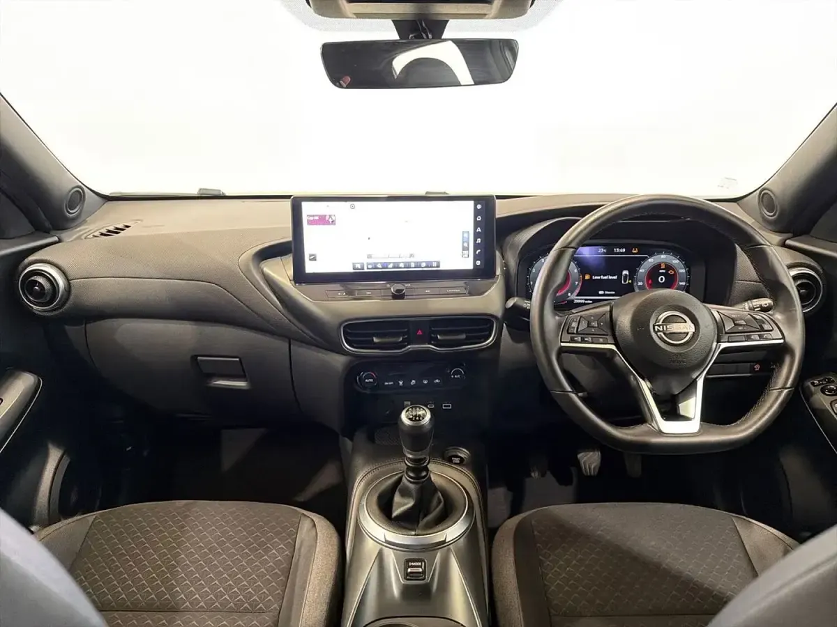 Used Nissan Juke N-Connecta 2025 Grey SUV