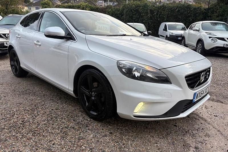 Used 2014 Volvo V40 R-Design Hatchback | £5,895 (Fair price) - Image 1/1