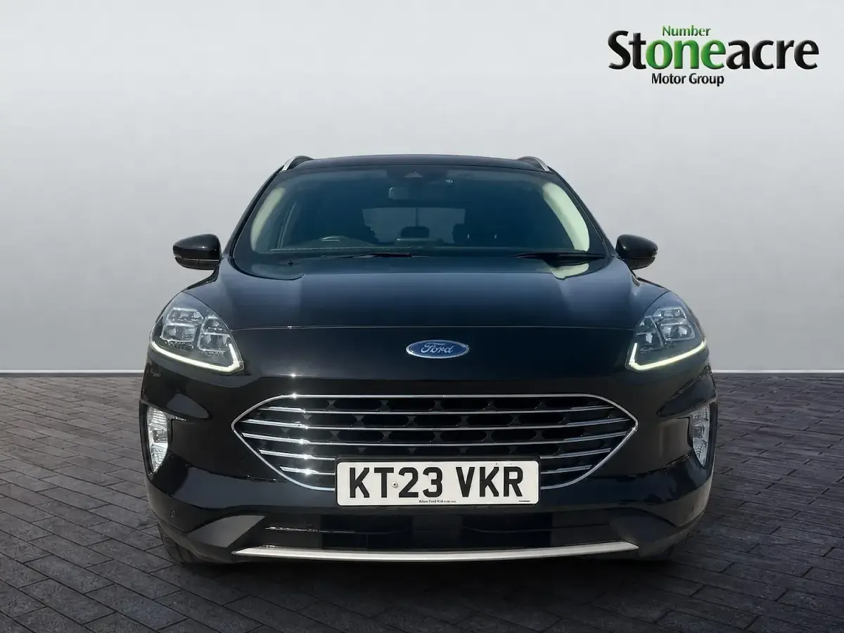 Used Ford Kuga Titanium 150 HP (110 kW) 2023 Black SUV