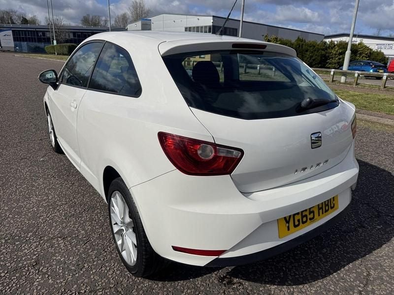 Used Seat Ibiza 2015 White Hatchback