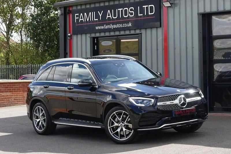 Black Used 2020 Mercedes GLC300 AMG Line Premium Estate | £31,800 (Fair price) - Image 1/1