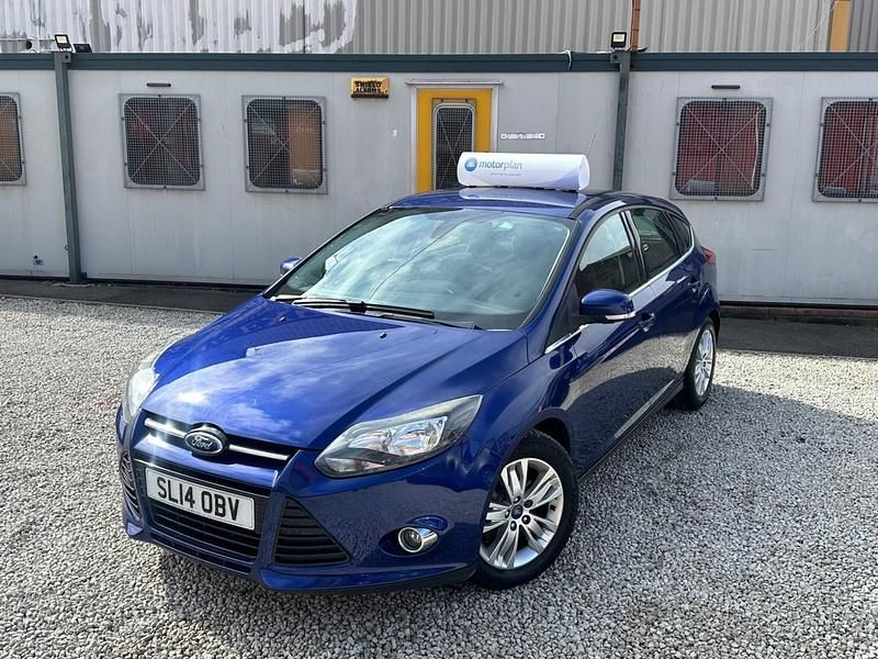 Used Ford Focus Titanium 2014 Blue Hatchback