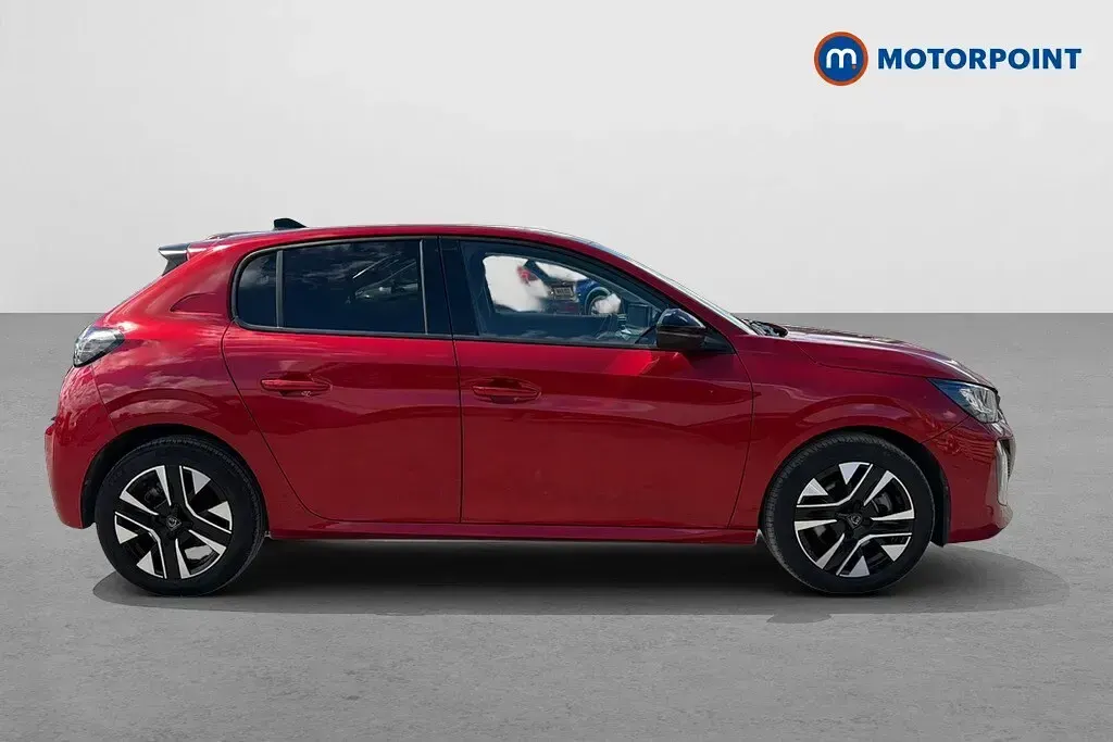 Used Peugeot 208 Allure 101 HP (74 kW) 2025 Red Hatchback