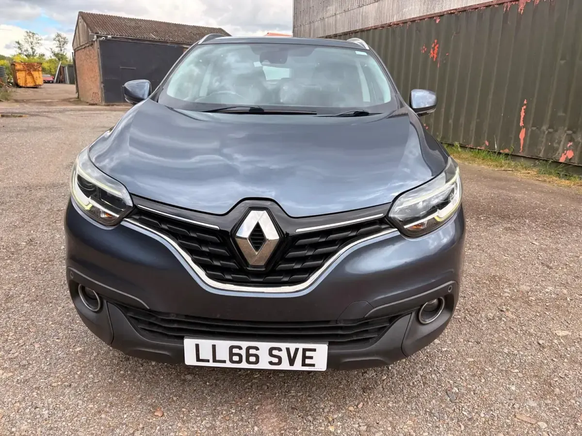 Used Renault Kadjar Dynamique 110 HP (80 kW) 2016 Grey SUV