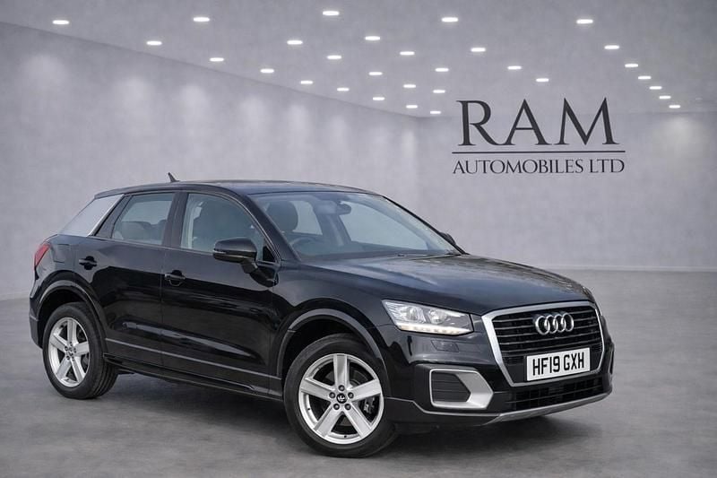 Used Audi Q2 Sport 116 HP (85 kW) 2019 Black SUV
