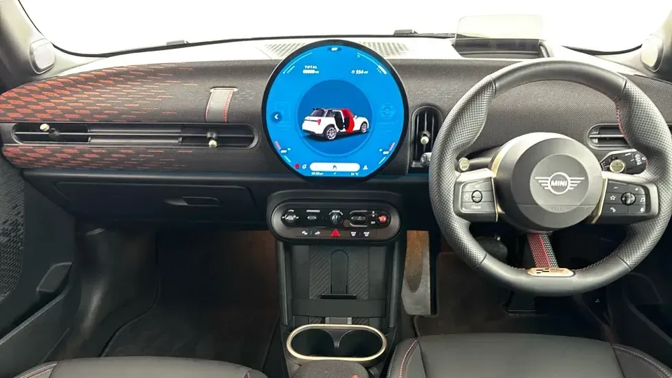 Usado Mini Cooper Hatch 113 kW (154 CV) 2025 Blanco Utilitario