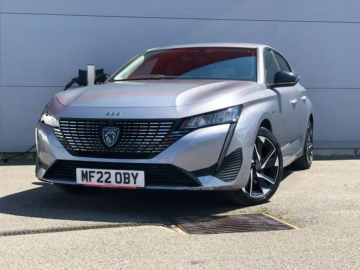Used Peugeot 308 Allure Premium 178 HP (130 kW) 2022 Grey Hatchback