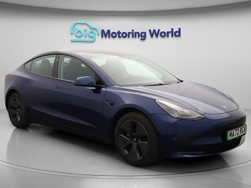 Blue Used 2022 Tesla Model 3 Long Range AWD Sedan | £22,700 (Fair price) - Image 1/4