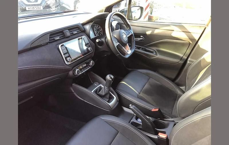 Used Nissan Micra 91 HP (66 kW) 2022 Red Hatchback