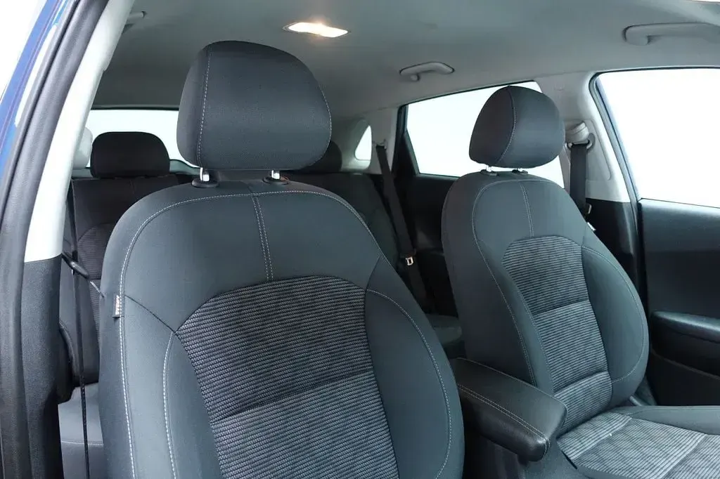 Used Kia Niro 141 HP (103 kW) 2021 Blue SUV