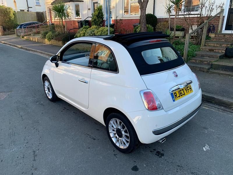 Used Fiat 500C Lounge 69 HP (50 kW) 2014 White Cabriolet