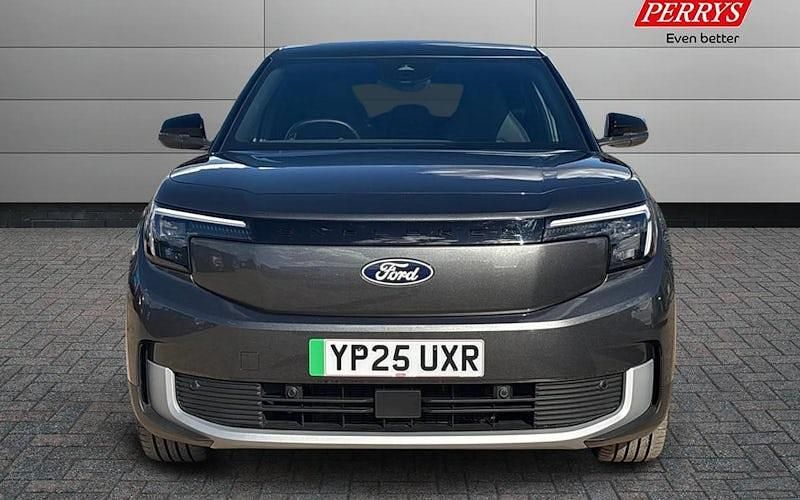 Second-hand Ford Explorer Premium 210 kW (286 CP) 2025 SUV
