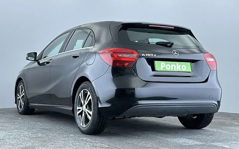 Used Mercedes A180 SE 109 HP (80 kW) 2018 Hatchback