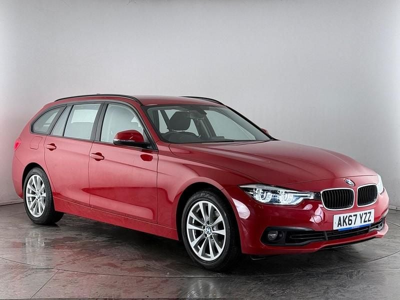 Red Used 2018 BMW 318 Estate | £14,600 (Fair price) - Image 1/4
