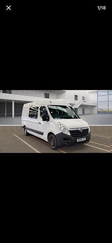 White Used 2019 Vauxhall Movano MPV | £7,995 (Super price) - Image 1/4