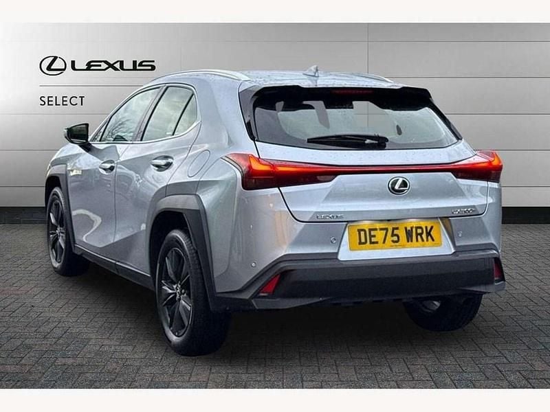Used Lexus UX 300h 199 HP (146 kW) 2025 Silver SUV