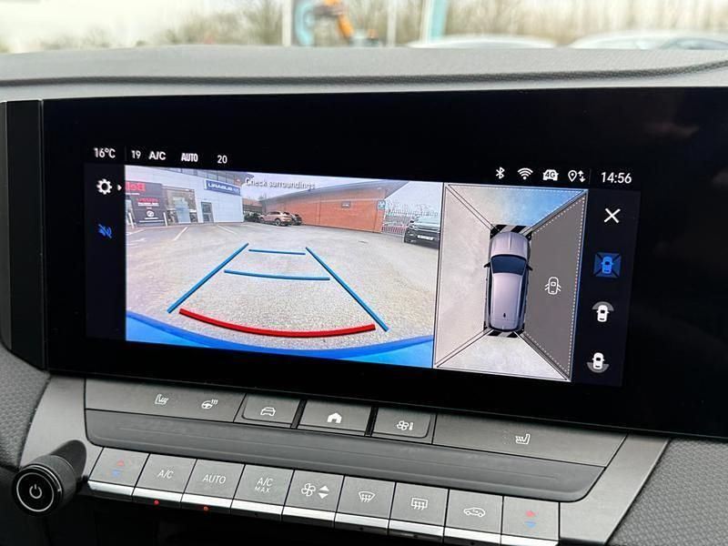 Used Vauxhall Astra S 128 HP (94 kW) 2024 Blue Estate