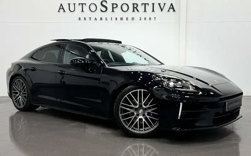 Used Porsche Panamera 354 HP (260 kW) 2025 Hatchback