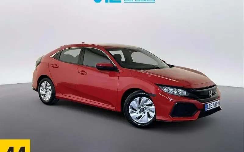 Käytetty Honda Civic SE 129 HP (94 kW) 2017 Viistoperä