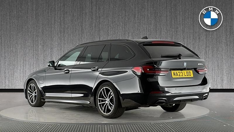Used BMW 530e M Sport 288 HP (211 kW) 2023 Black Estate