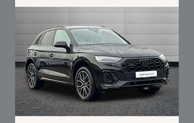 Black Used 2023 Audi Q5 Advanced SUV | £37,995 (Good price) - Image 1/4
