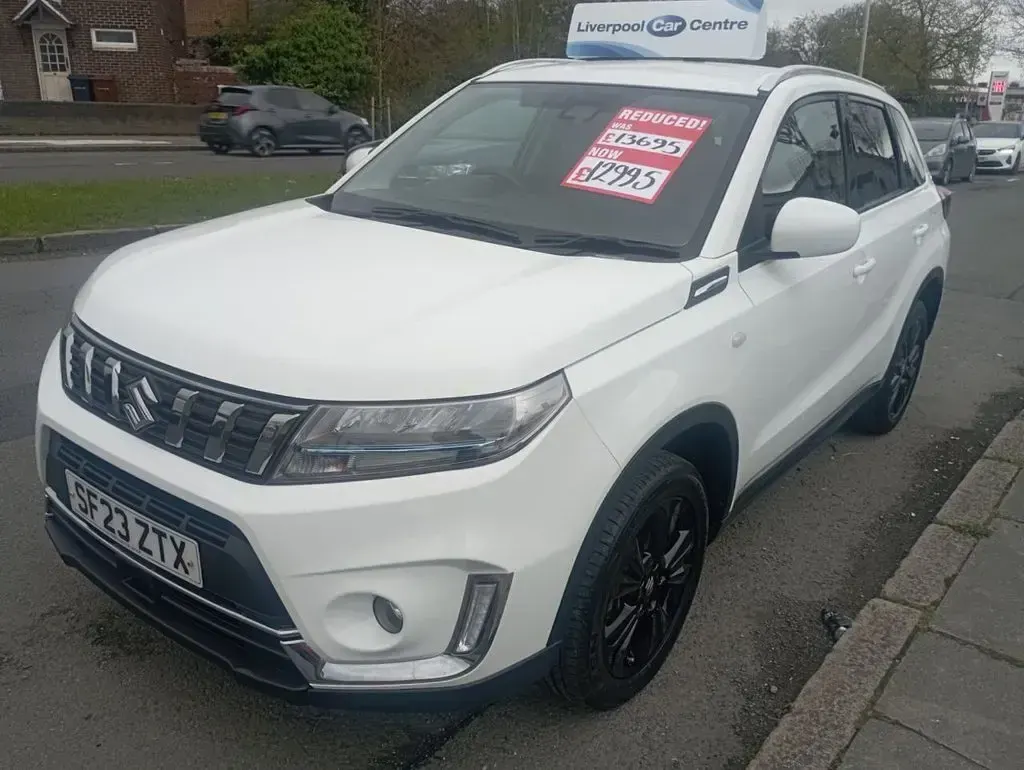 Used Suzuki Vitara SZ-T 129 HP (94 kW) 2023 White SUV