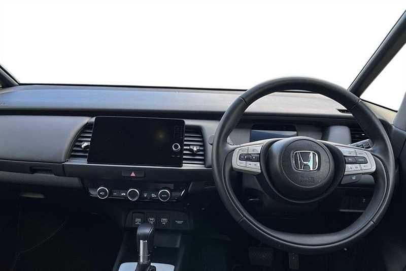 Second-hand Honda Jazz Advance 122 CP (89 kW) 2025 Alb Hatchback