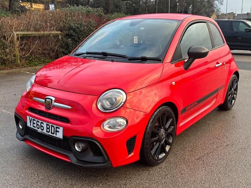 Used Abarth 595 Turismo 165 HP (121 kW) 2016 Red Hatchback