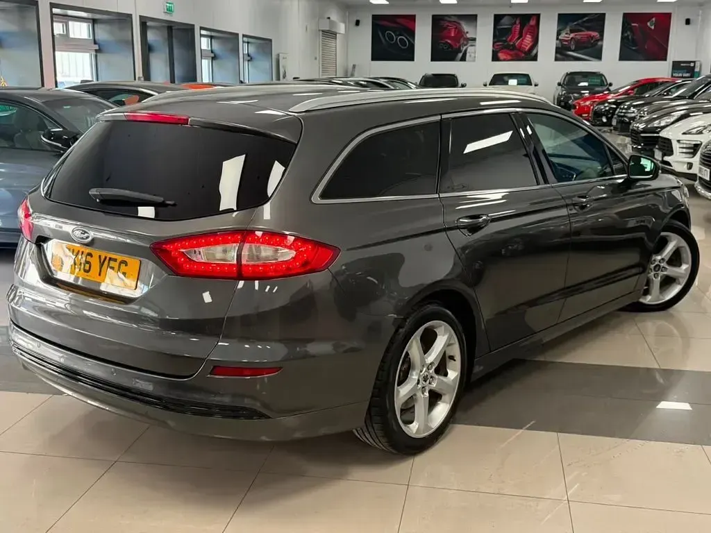 Used Ford Mondeo Titanium 150 HP (110 kW) 2016 Grey Estate